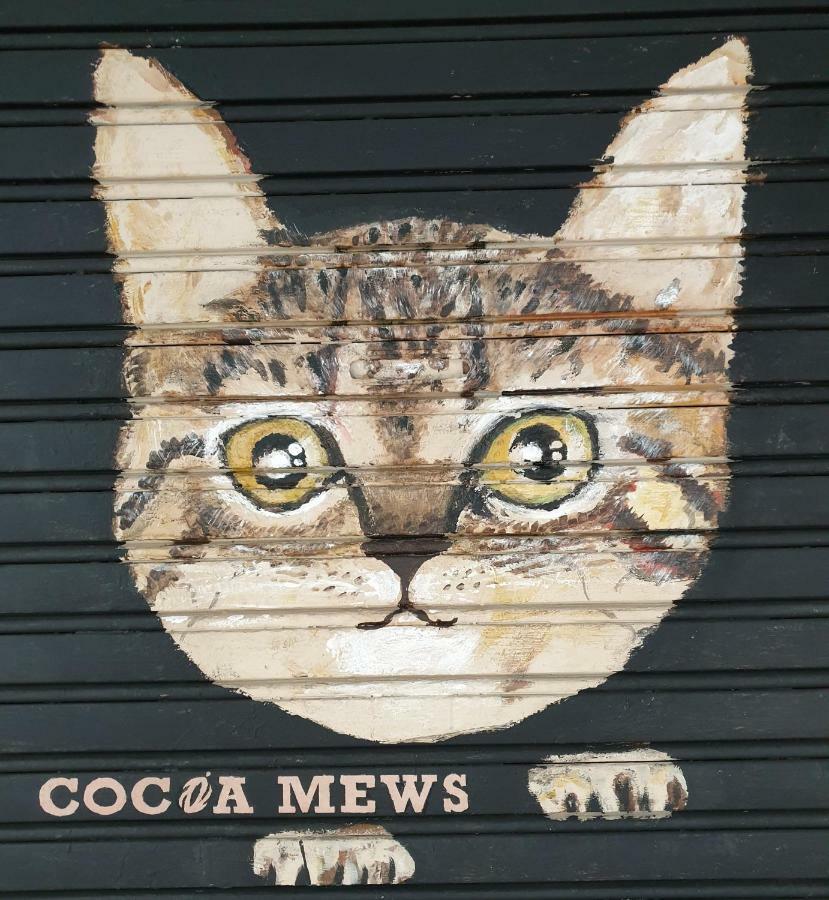 Cocoa Mews Cafe And Homestay George Town Exteriör bild